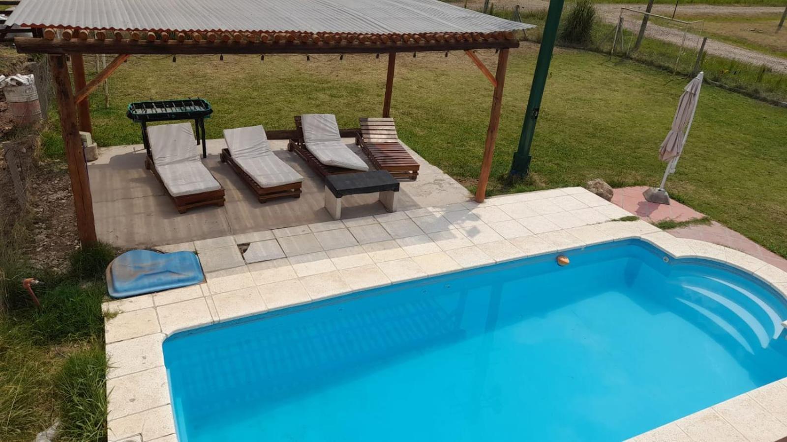 Сasa de vacaciones Quinta Barrio Cerrado Pileta Tranquilidad Naturaleza *